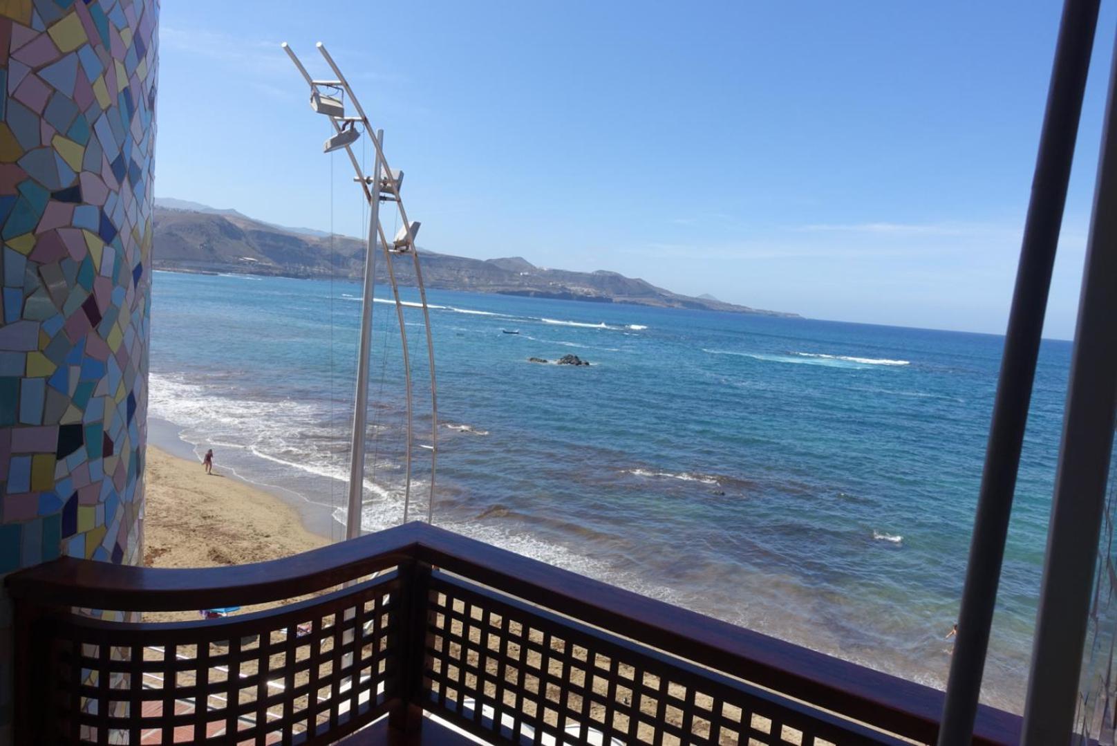 Estudio Luminoso, Primera Linea De Playa De Las Canteras لاس بالماس دي غران كاناريا المظهر الخارجي الصورة